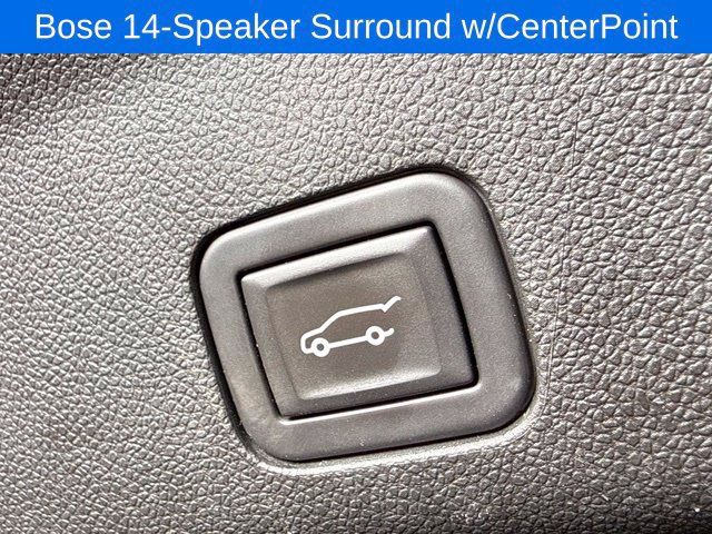 Used 2024 GMC Yukon Denali AWD/4WD image 16