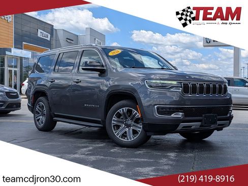 Used 2024 Jeep Wagoneer Series II w/ Flexible Seating Group AWD/4WD image 1