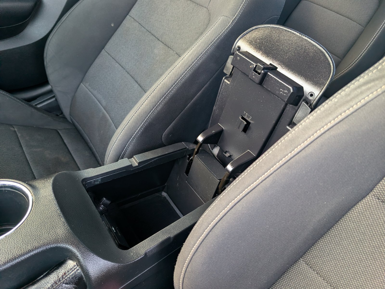 Used 2016 Ford Mustang Coupe RWD image 22