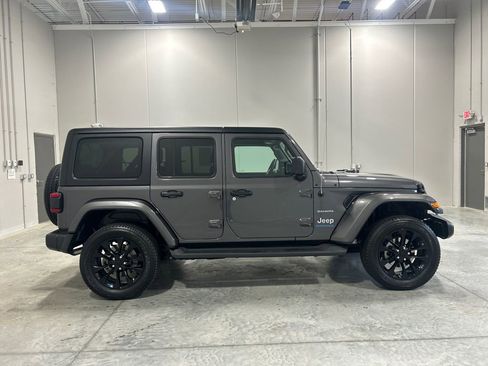 Used 2023 Jeep Wrangler Unlimited Sahara w/ Cold Weather Group image 5