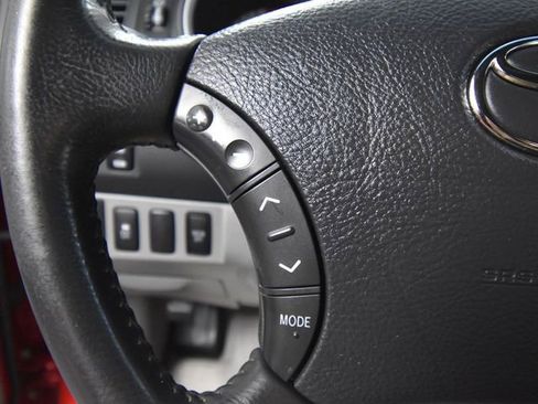 Used 2011 Toyota Tacoma 4x4 Double Cab image 23