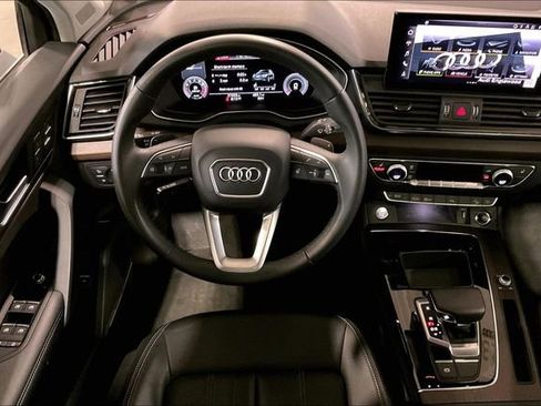 Certified 2023 Audi Q5 2.0T Premium Plus w/ Premium Plus Package image 5