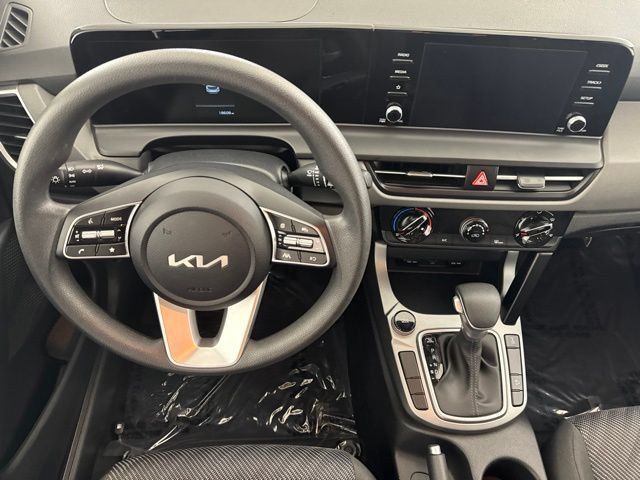 Certified 2026 Kia Seltos LX AWD/4WD image 24