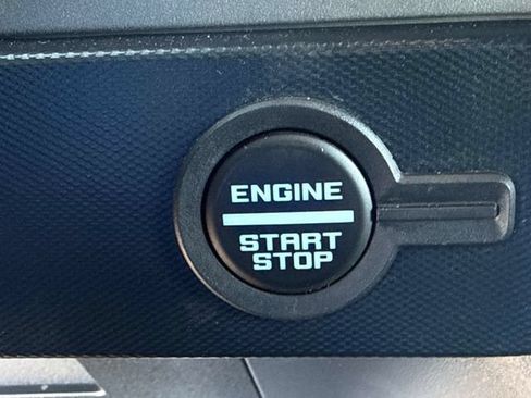 Used 2021 Ford Bronco First Edition AWD/4WD image 22