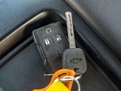 Used 2017 Chevrolet Silverado 2500 LT w/ LT Fleet Convenience Package image 29