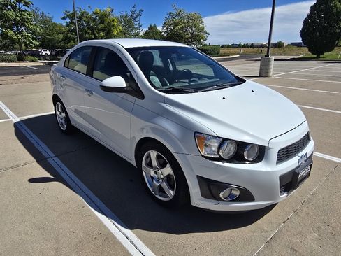 Used 2012 Chevrolet Sonic LTZ FWD image 8
