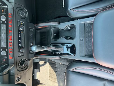 Certified 2025 Nissan Frontier PRO-4X w/ Pro Premium Package AWD/4WD image 26