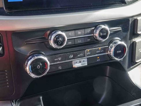 Used 2022 Ford F150 Lightning Pro image 22