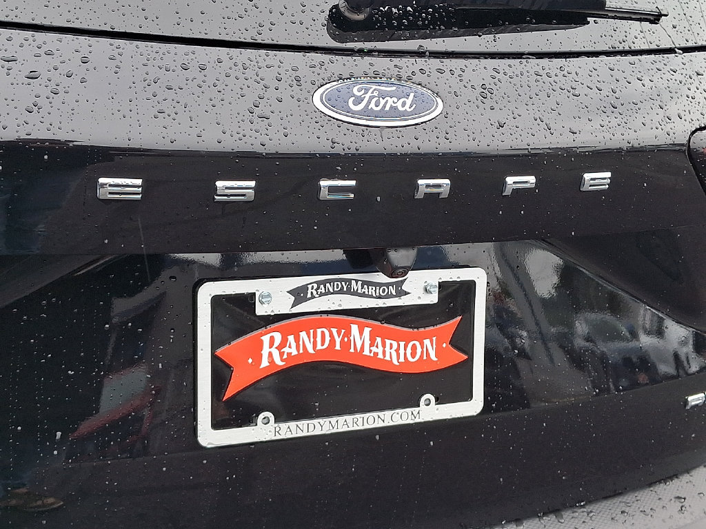 Used 2025 Ford Escape Active AWD/4WD image 30