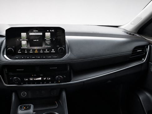 Used 2022 Nissan Rogue Platinum w/ Head-Up Display Package FWD image 31