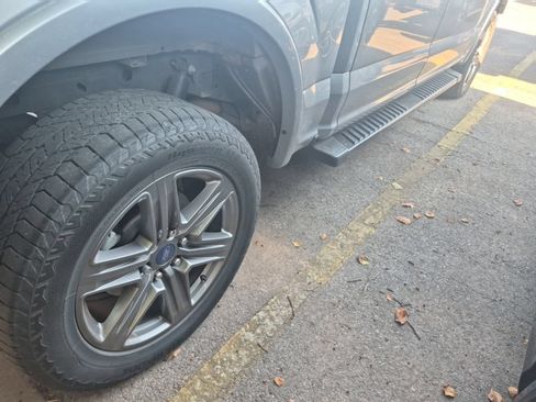 Used 2020 Ford F150 Lariat AWD/4WD image 16