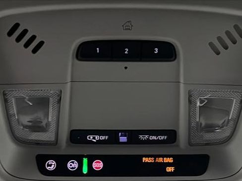 Used 2019 Chevrolet Traverse LT w/ LPO, Floor Liner Package image 16