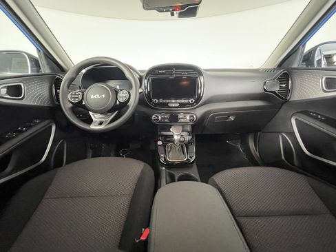 Used 2024 Kia Soul S image 16