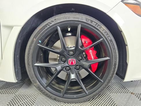 Used 2026 Honda Civic Type R image 2