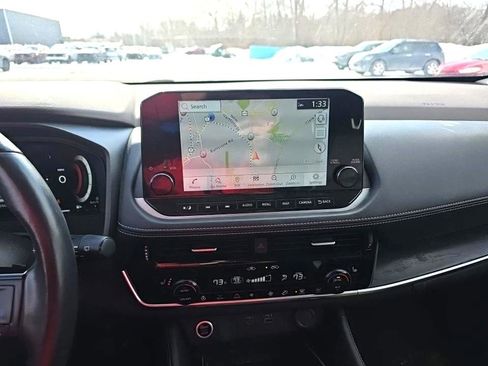 Certified 2023 Nissan Rogue Platinum w/ Platinum Premium Package image 8