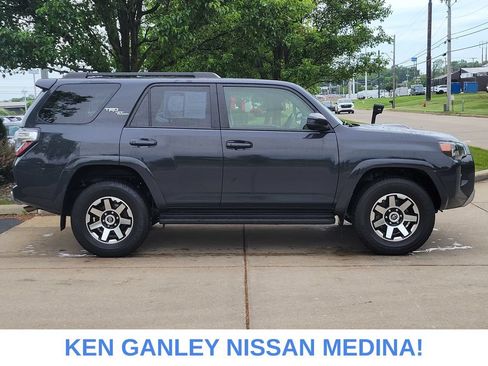 Used 2024 Toyota 4Runner TRD Off-Road AWD/4WD image 2