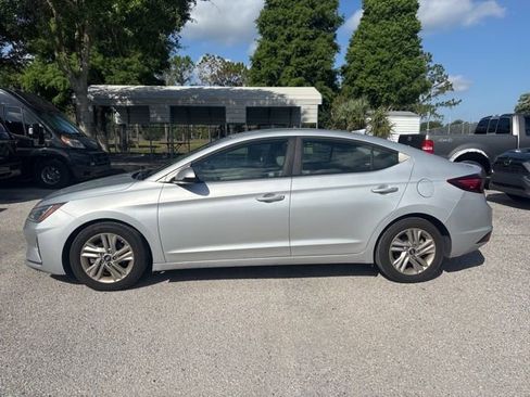 Used 2020 Hyundai Elantra SEL FWD image 8
