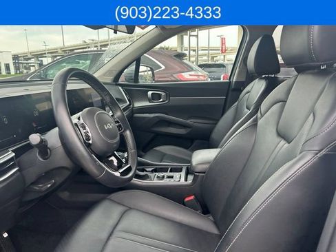 Used 2025 Kia Sorento S FWD image 37