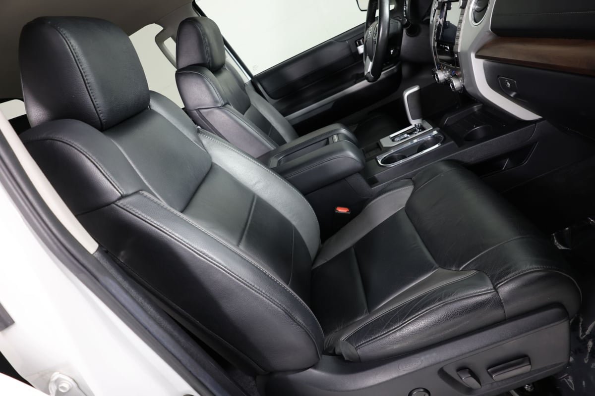 Used 2020 Toyota Tundra Limited AWD/4WD image 33
