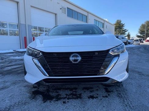 Used 2024 Nissan Sentra SV w/ All-Weather Package image 10