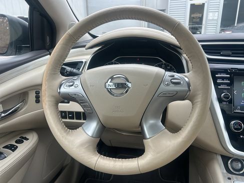 Used 2018 Nissan Murano Platinum image 17