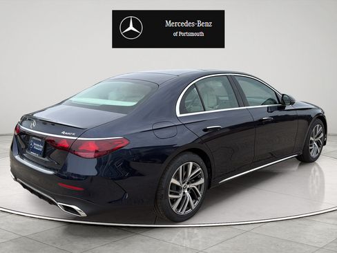 New 2026 Mercedes-Benz E 350 4MATIC Sedan image 5