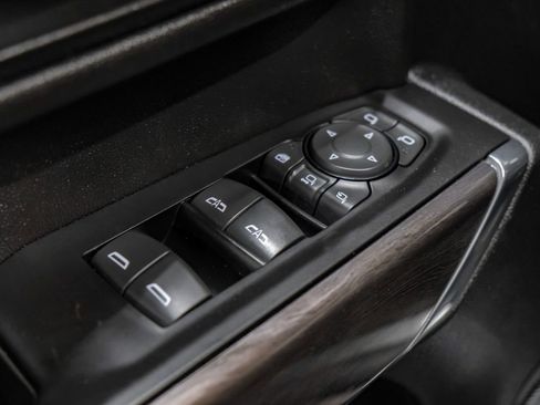 Used 2020 Chevrolet Silverado 2500 LTZ w/ LTZ Plus Package image 43