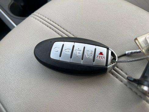 Used 2025 Nissan Altima 2.5 SV image 24