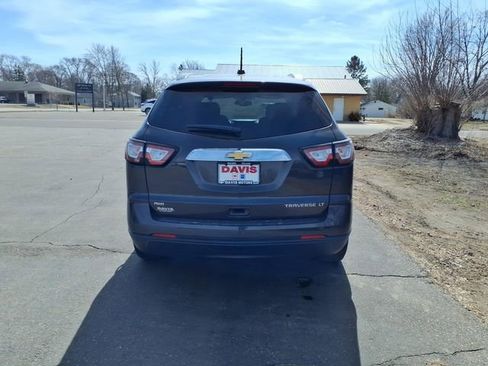 Used 2016 Chevrolet Traverse LT image 4