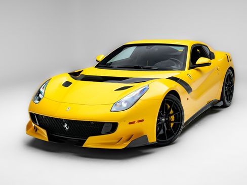 Used 2017 Ferrari F12tdf RWD image 24