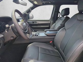 New 2026 Jeep Grand Wagoneer Limited w/ Premium Group II AWD/4WD video 3