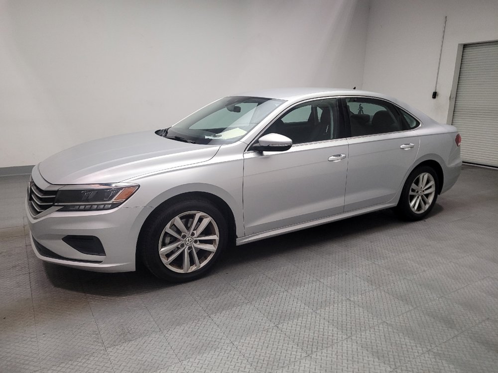 Used 2020 Volkswagen Passat 2.0T SE FWD image 2