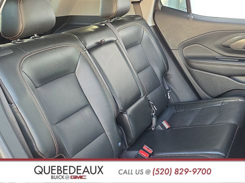 Used 2021 GMC Terrain SLT w/ Infotainment Package II FWD image 23