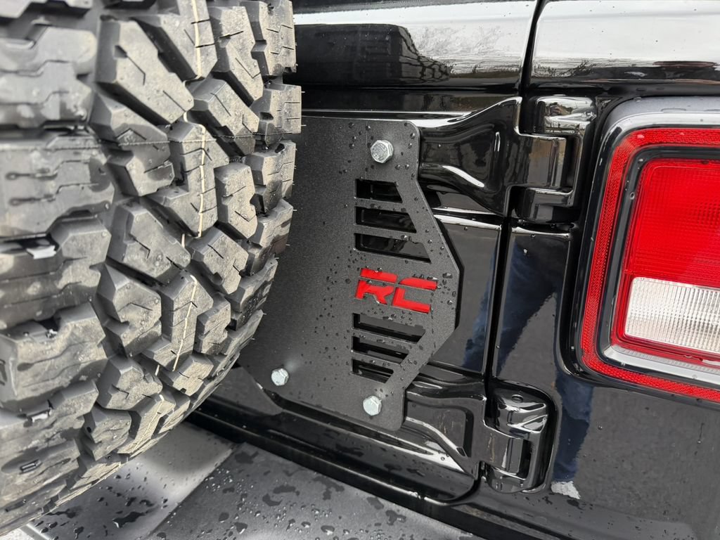 New 2026 Jeep Wrangler Unlimited Sport AWD/4WD image 9