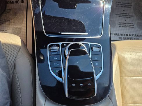 Used 2017 Mercedes-Benz E 300 4MATIC image 20
