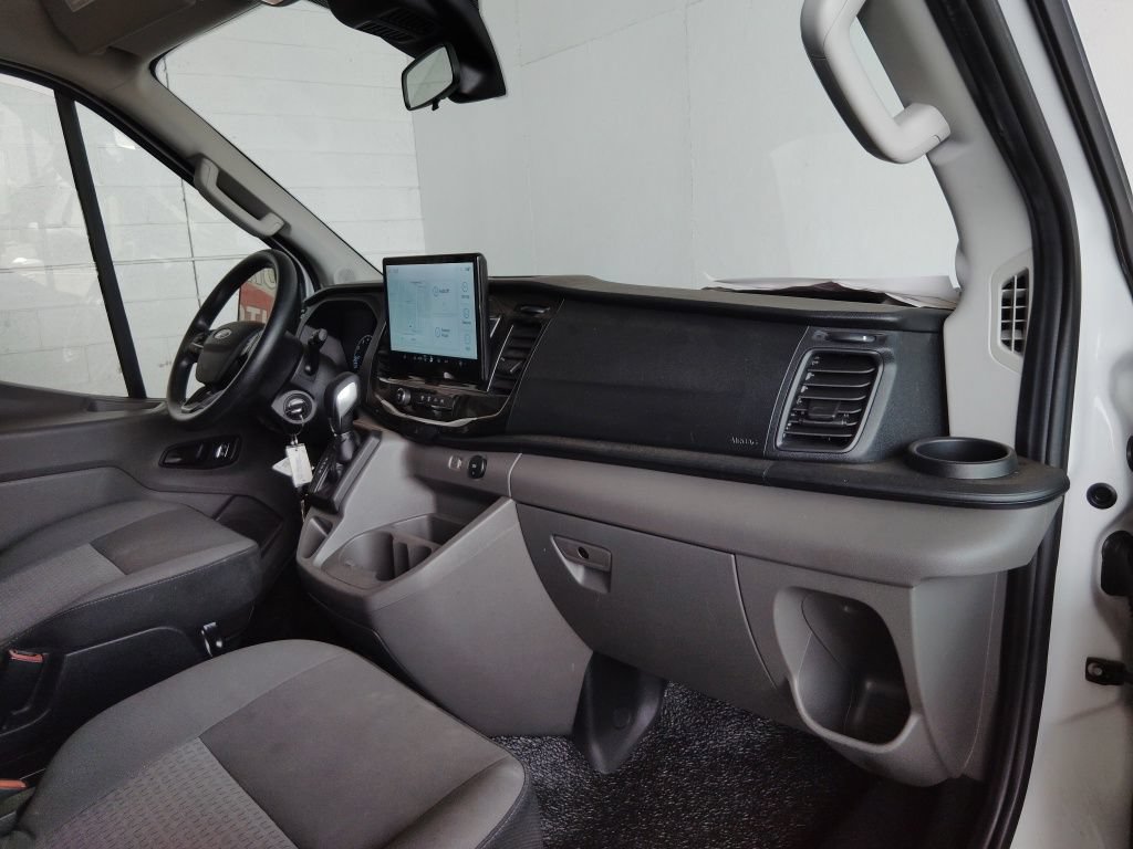 Used 2024 Ford Transit 350 XLT RWD image 11