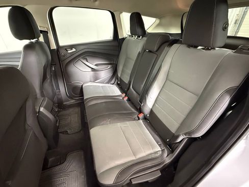 Used 2016 Ford Escape SE w/ Equipment Group 201A image 12