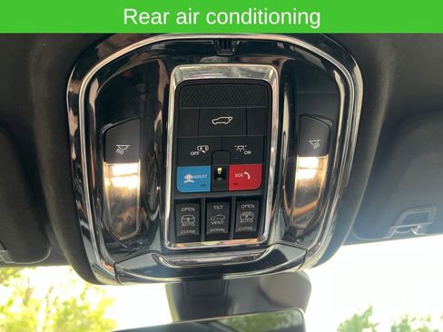 Used 2024 Jeep Grand Cherokee Summit AWD/4WD image 23