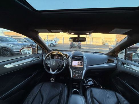 Used 2017 Lincoln MKC Select w/ Select Plus Package image 19