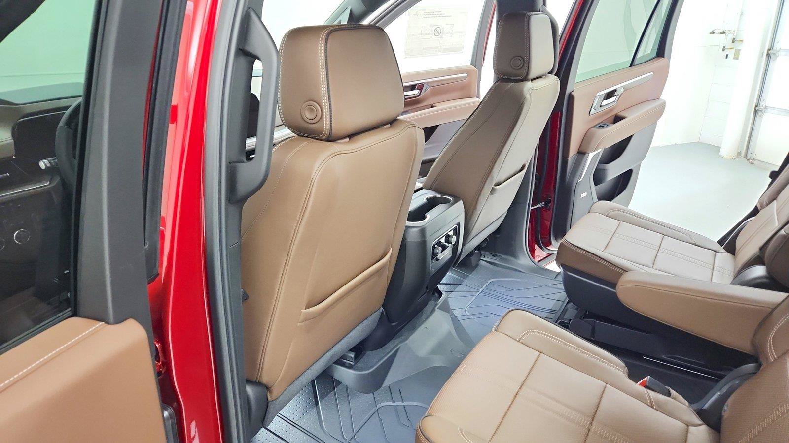 New 2027 Chevrolet Tahoe High Country AWD/4WD image 20