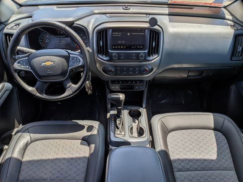 Used 2019 Chevrolet Colorado Z71 RWD image 28