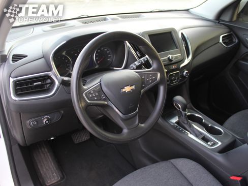 Certified 2022 Chevrolet Equinox LT image 12