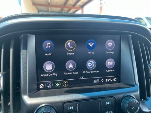 Used 2022 Chevrolet Colorado LT w/ LT Convenience Package AWD/4WD image 15