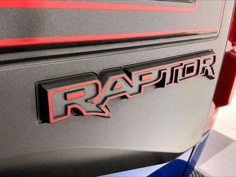 Used 2018 Ford F150 Raptor w/ Equipment Group 802A Luxury image 7