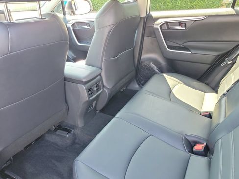 Used 2022 Toyota RAV4 XLE Premium FWD image 16
