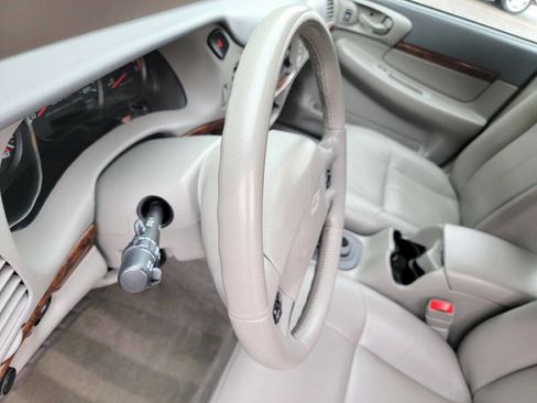 Used 2004 Chevrolet Impala LS w/ Preferred Equipment Group FWD image 10