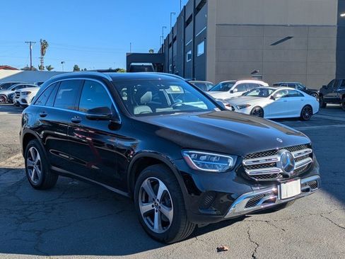 Used 2022 Mercedes-Benz GLC 300 4MATIC image 3
