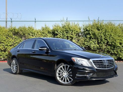 Used 2016 Mercedes-Benz S 550 Sedan image 2