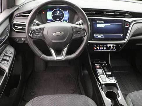 Used 2023 Chevrolet Bolt EUV LT w/ Comfort Package image 12