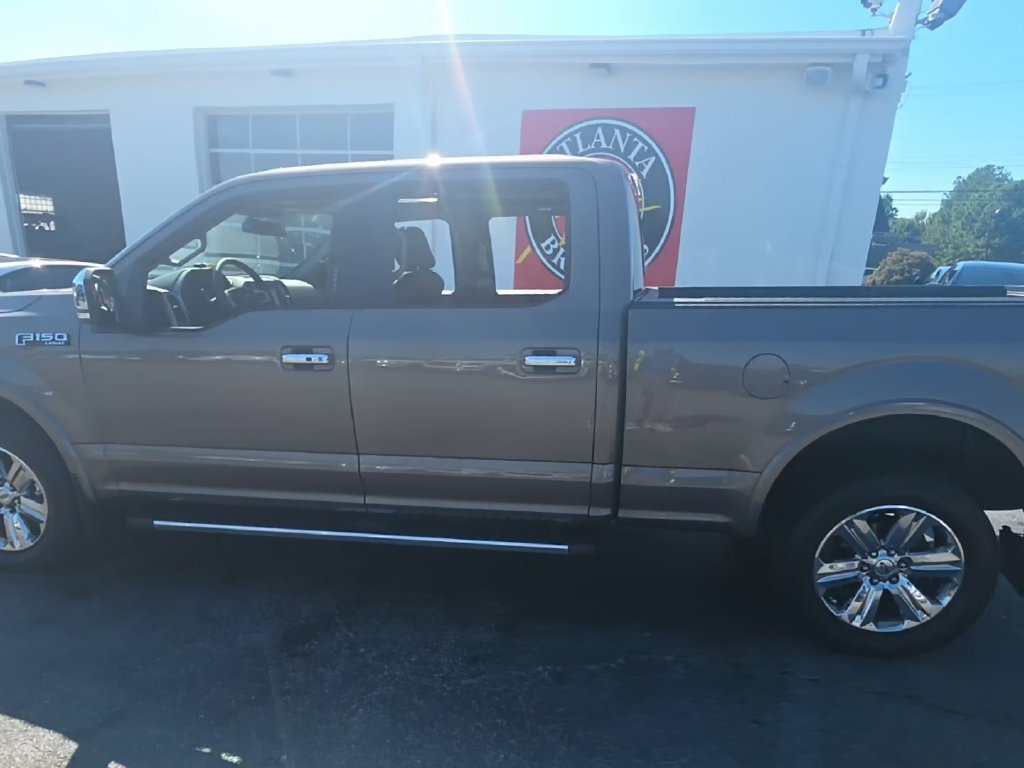 Used 2018 Ford F150 Lariat w/ Equipment Group 502A Luxury AWD/4WD image 4